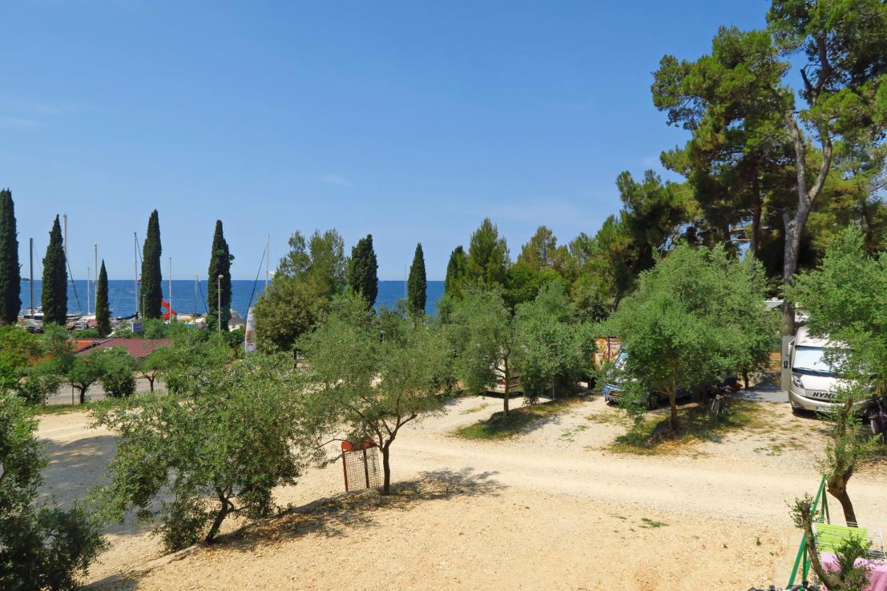 Porton Nature Hideouts Rovinj Exterior photo